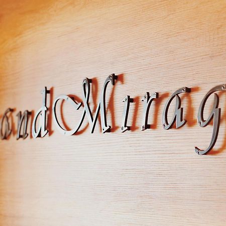 Hotel Grand Mirage Vlorë Esterno foto