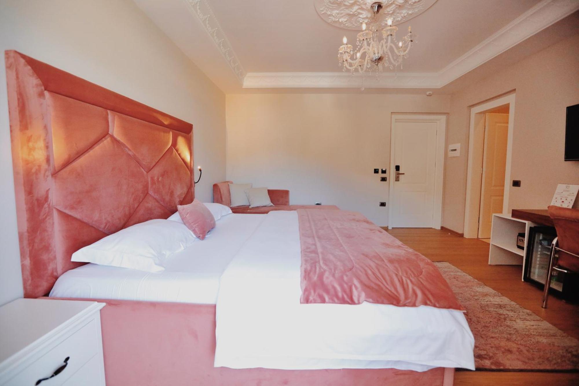 Hotel Grand Mirage Vlorë Esterno foto