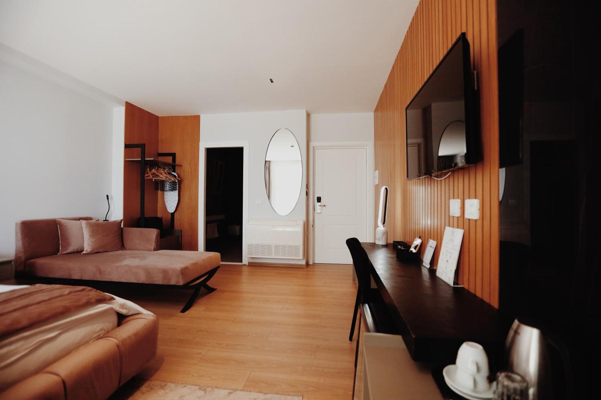 Hotel Grand Mirage Vlorë Esterno foto